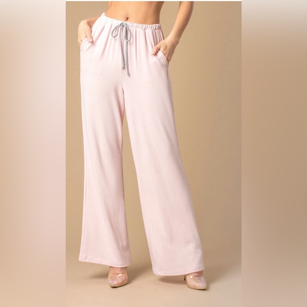 Brand New Pink Wide Leg Casual Drawstring Pants. Perfect conditions size S